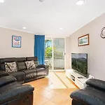 Bay Apartments Unit 10