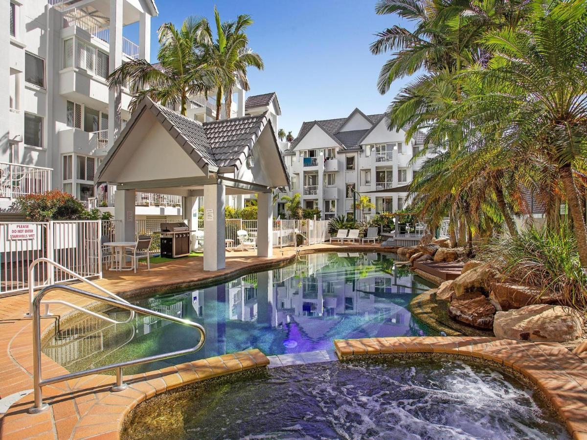 Apartment Bay Unit 10