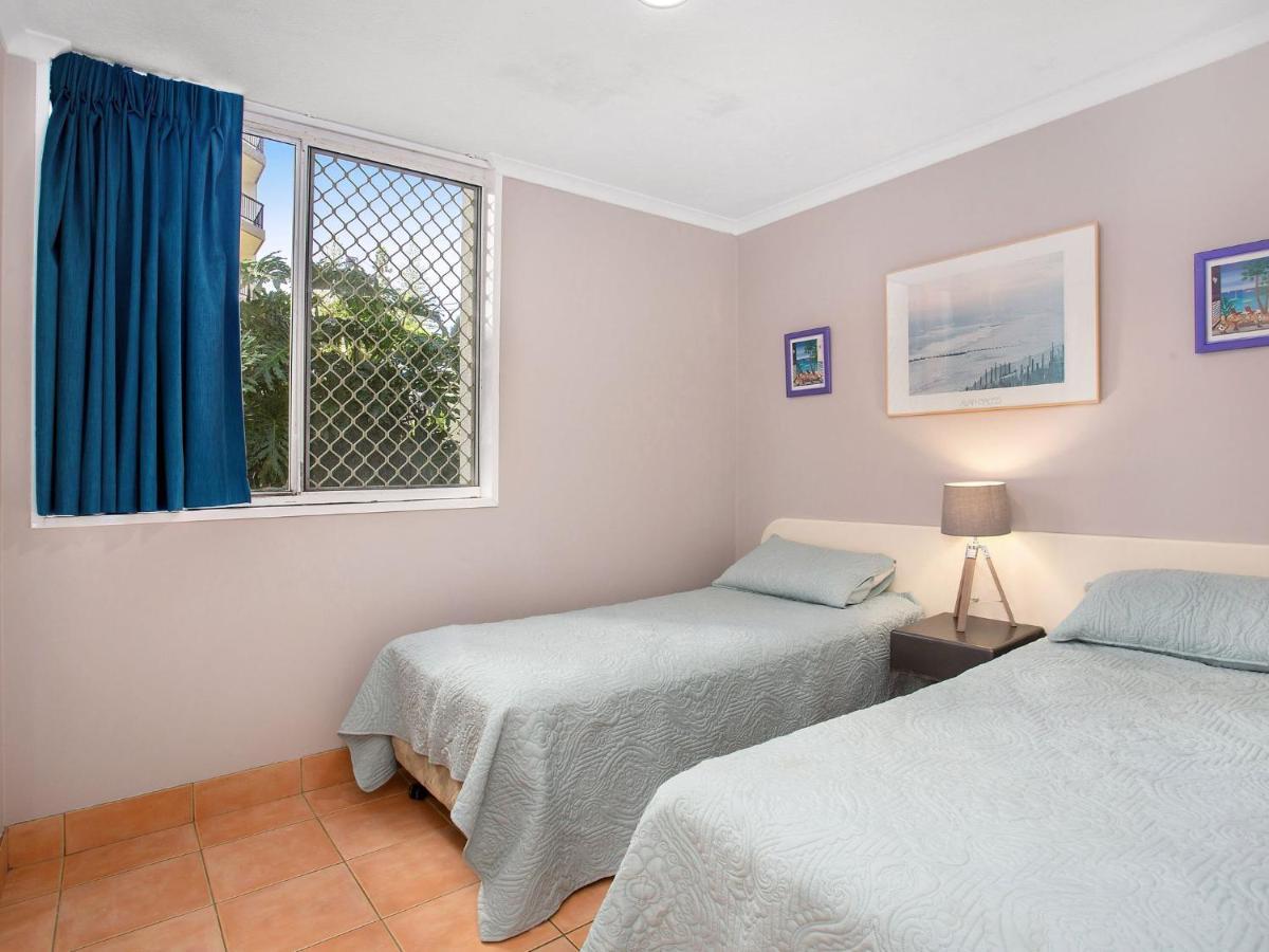 Apartment Bay Unit 10 *